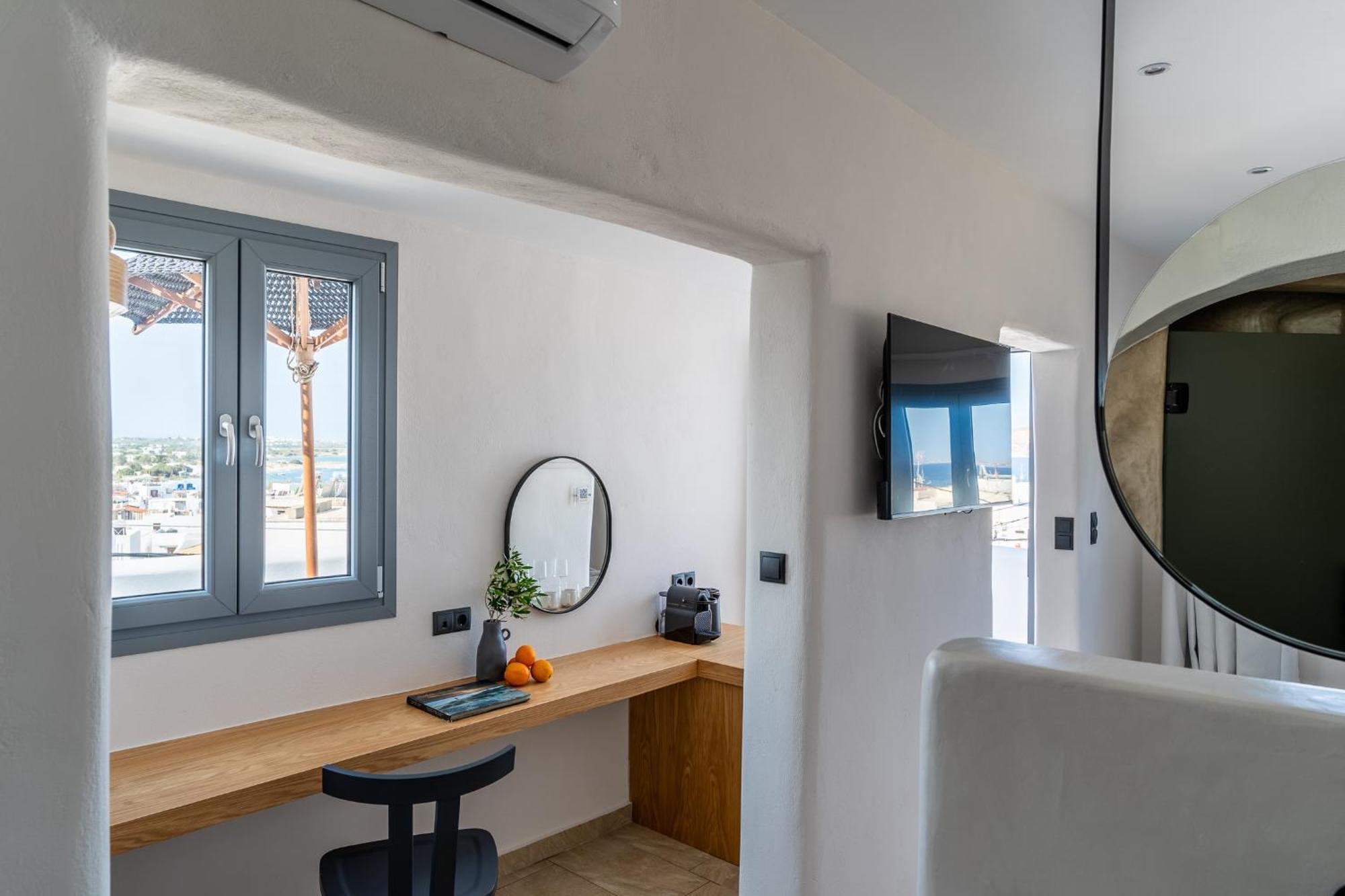 Enalios Sunset Suites Naxos City 외부 사진